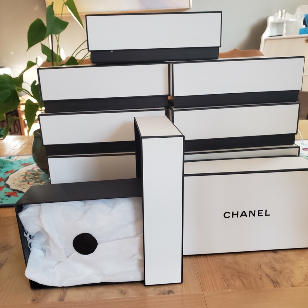 4 small Chanel boxes